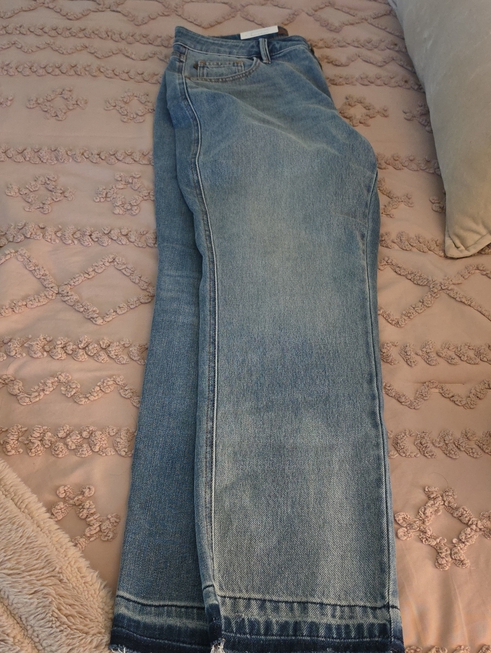 Judy Blue Faded Blue Straight-Leg Jeans